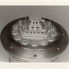 Borg-Warner-Research-Center_Thermoelectric_Detector-Array-Cooler_1974_14685