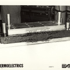 Borg-Warner-Research-Center_Thermoelectric_Liquid-to-Liquid-Cooler_1970s_20971