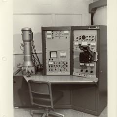 Borg-Warner-Research-Center_Thermoelectric_Scanning-Electron-Microscope-Station_16429