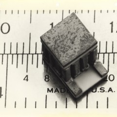 Borg-Warner-Research-Center_Thermoelectric_module_13068.jp12884