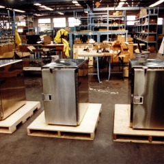 Troop-transport-refeidgrator-05